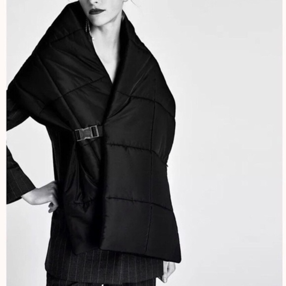Zara Reversible Puffer Scarf